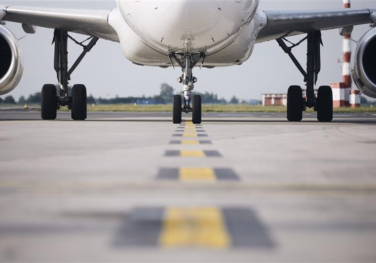 Front view of an aeroplane at an airport